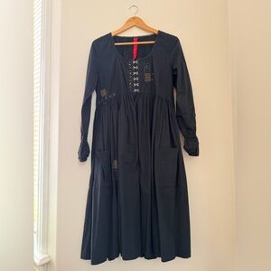 Slow fashion - black dress